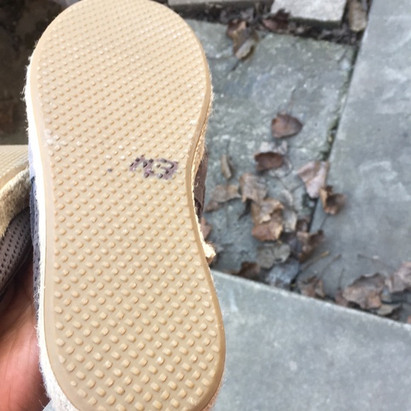 NEW TOMS FLATS - Picture 10 of 11